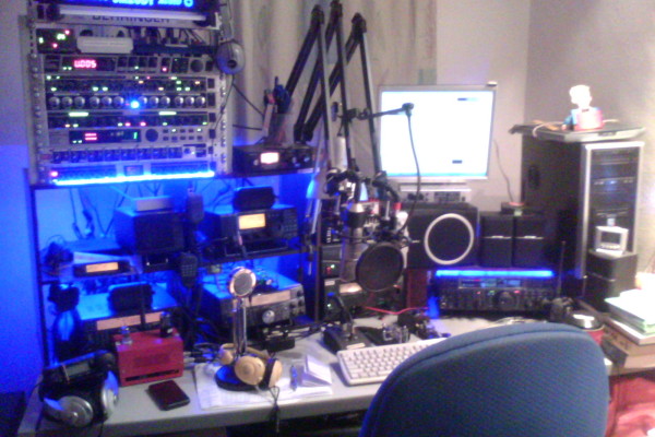 Radio Amatur_Base Station_9M2ODY